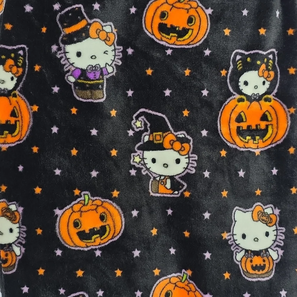 *Rare Color/Pattern* Hello Kitty Black Orange Halloween Costumes Throw Blanket